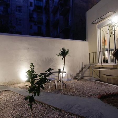 Patio Apartment Near Metro & Acropolis Атина Екстериор снимка
