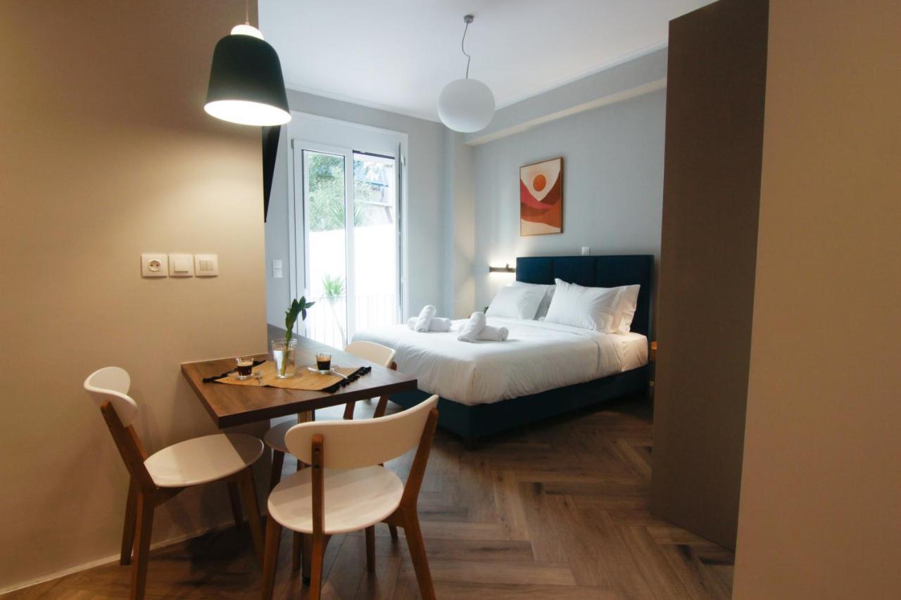 Patio Apartment Near Metro & Acropolis Атина Екстериор снимка