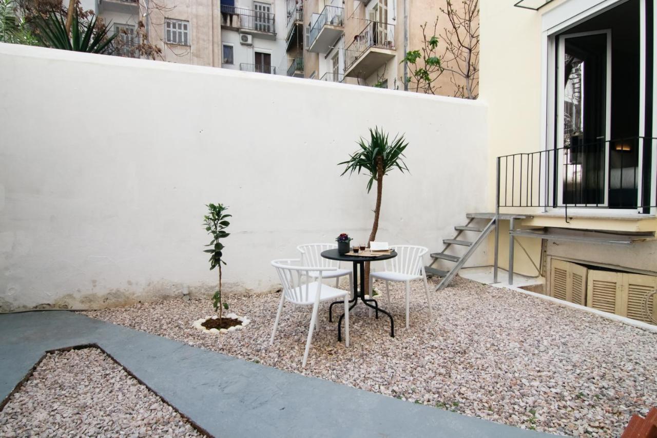 Patio Apartment Near Metro & Acropolis Атина Екстериор снимка